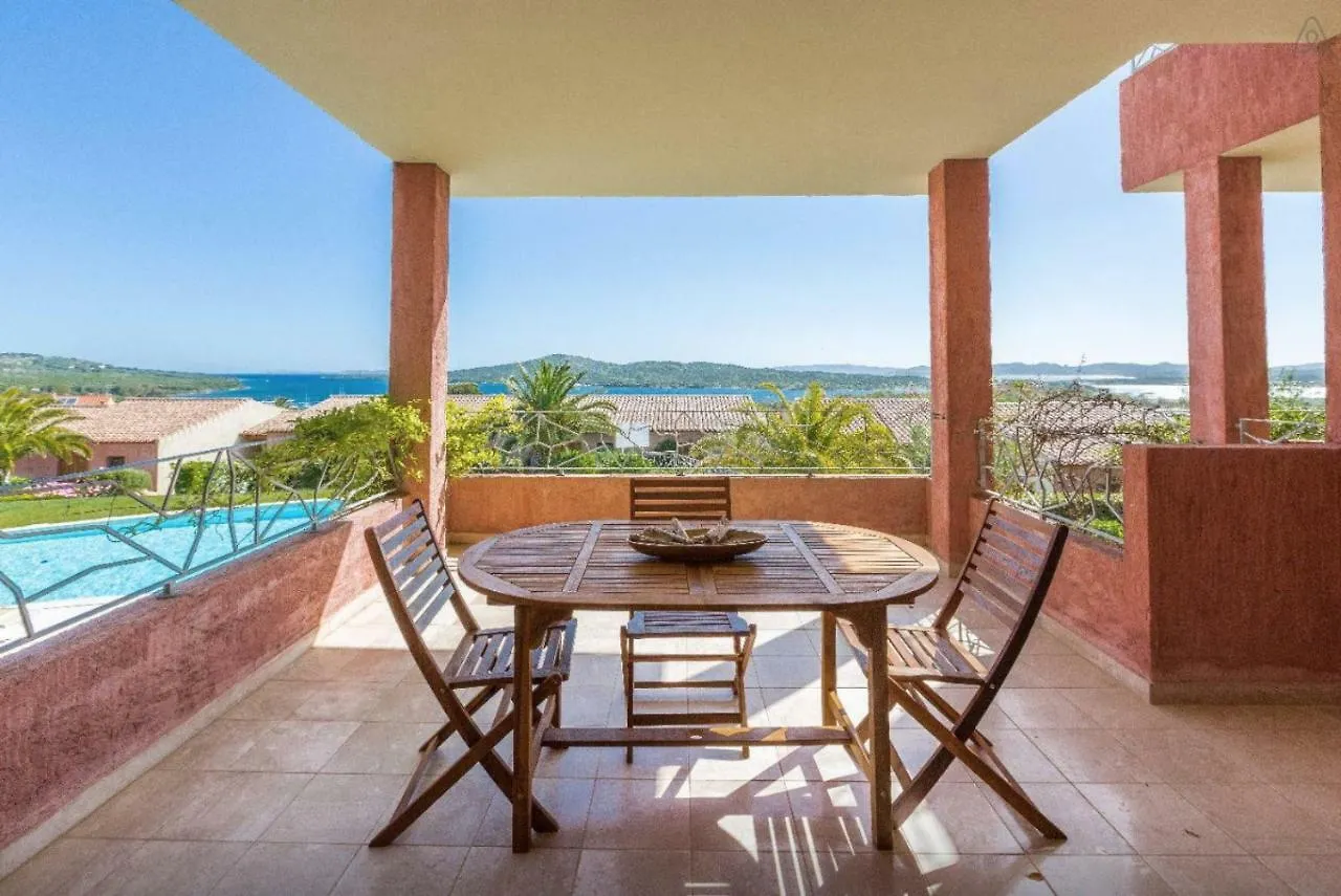 Seaview Apartment location